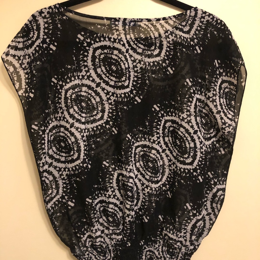 XS-S Sheer Black & White Blouse